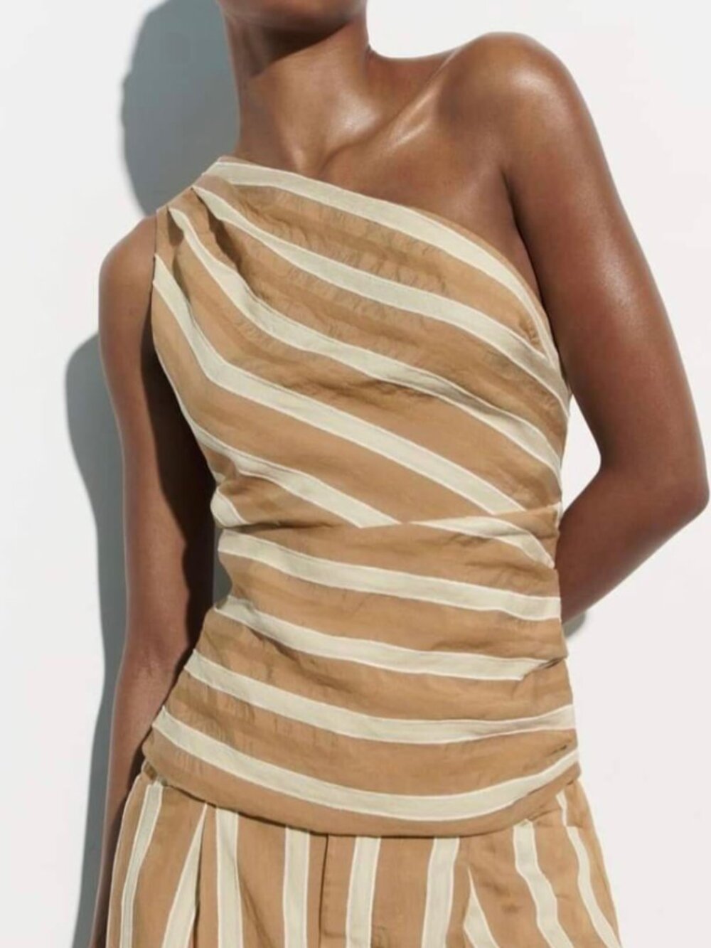 NWT Zara Beige Striped One Shoulder Drapey Top M
